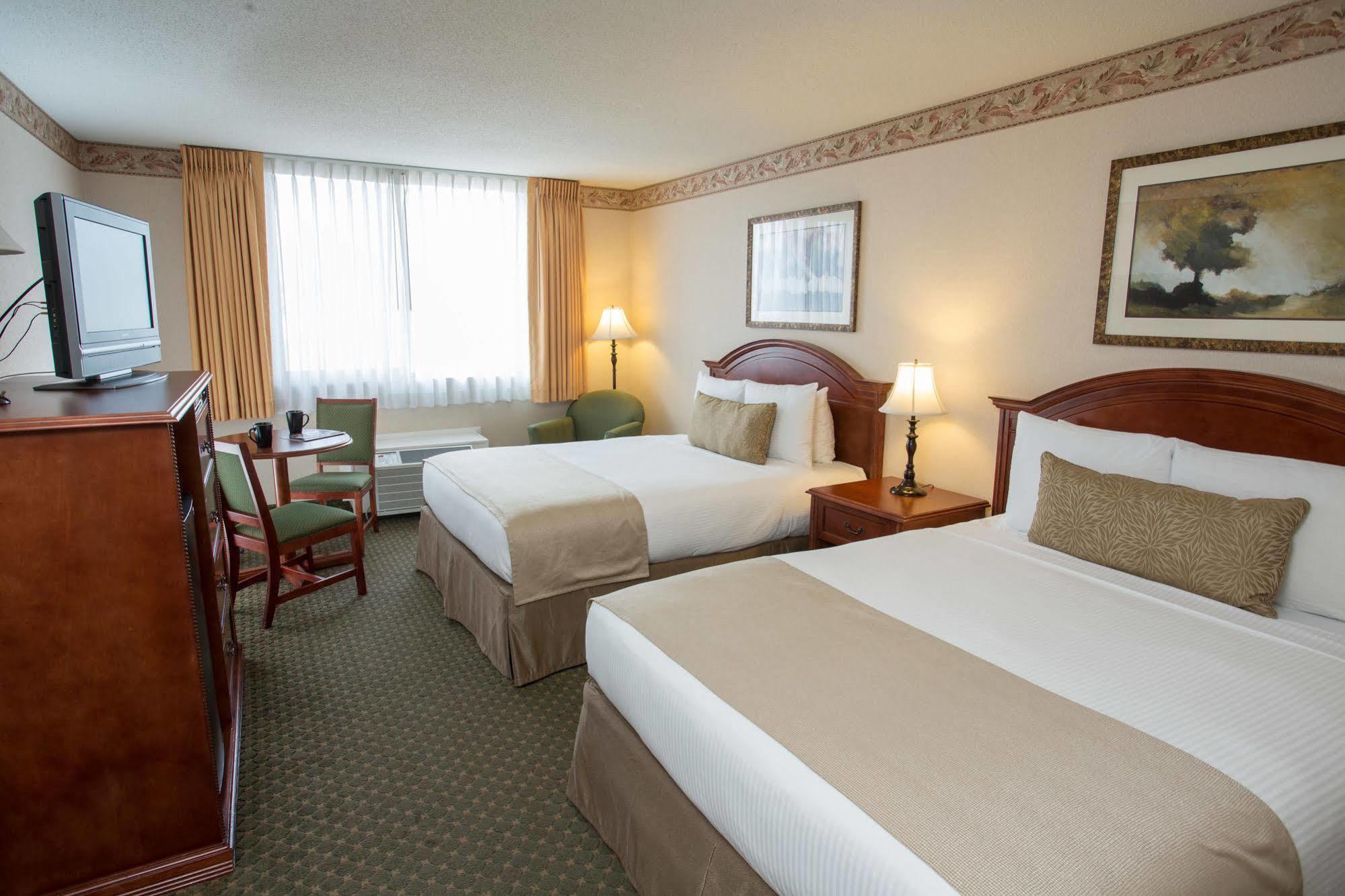 The Dalles Inn Room photo